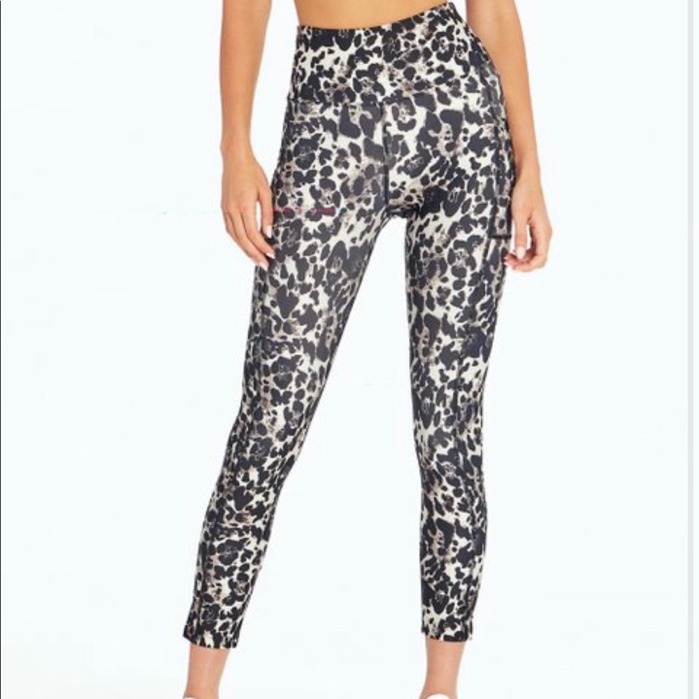Marika Leopard Animal Ankle Leggings Medium NWT animal print work out pants NEW